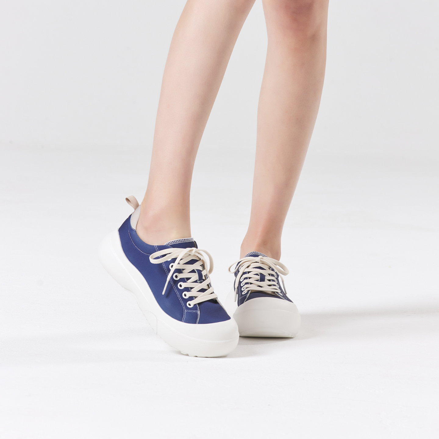 B1001 footwear photo 28