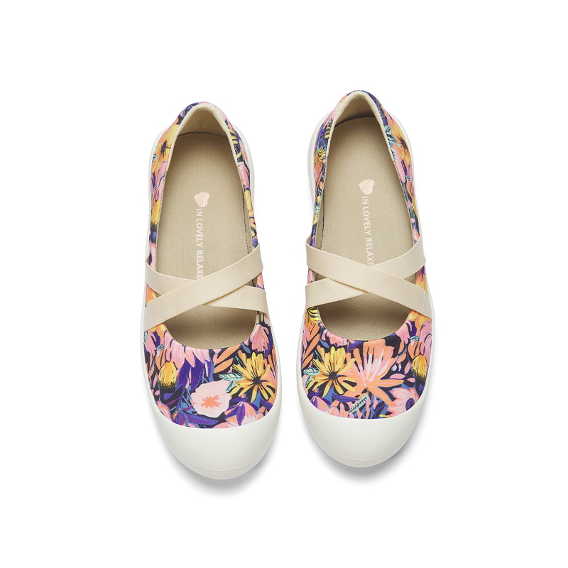 B1004 footwear photo 8
