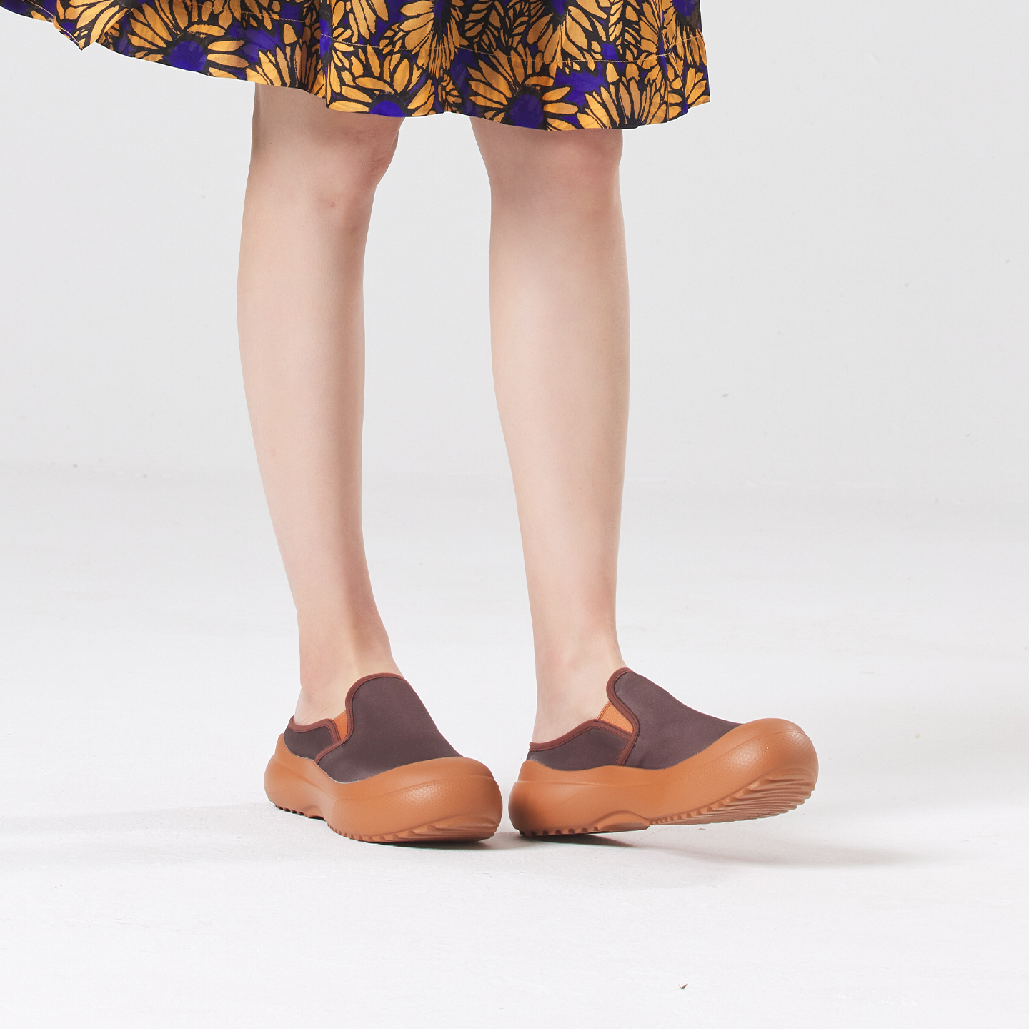B1011 footwear photo 12