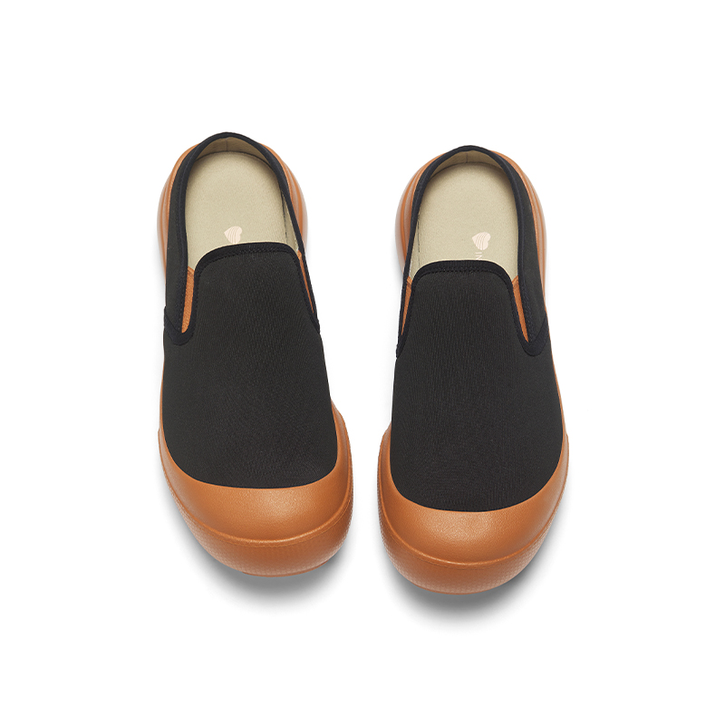 B1011 footwear photo 15