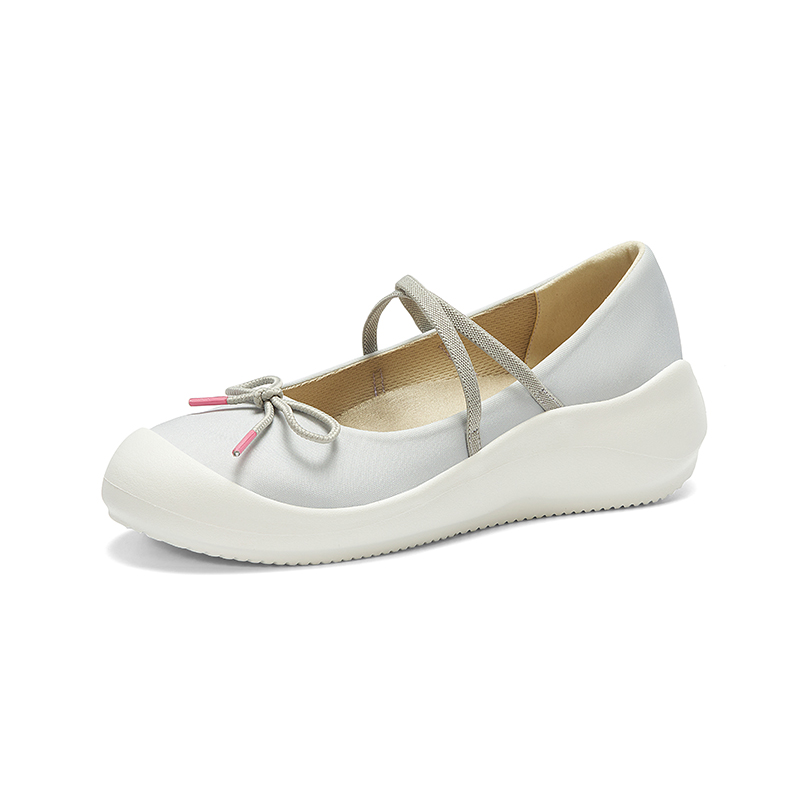 B1012 footwear photo 16