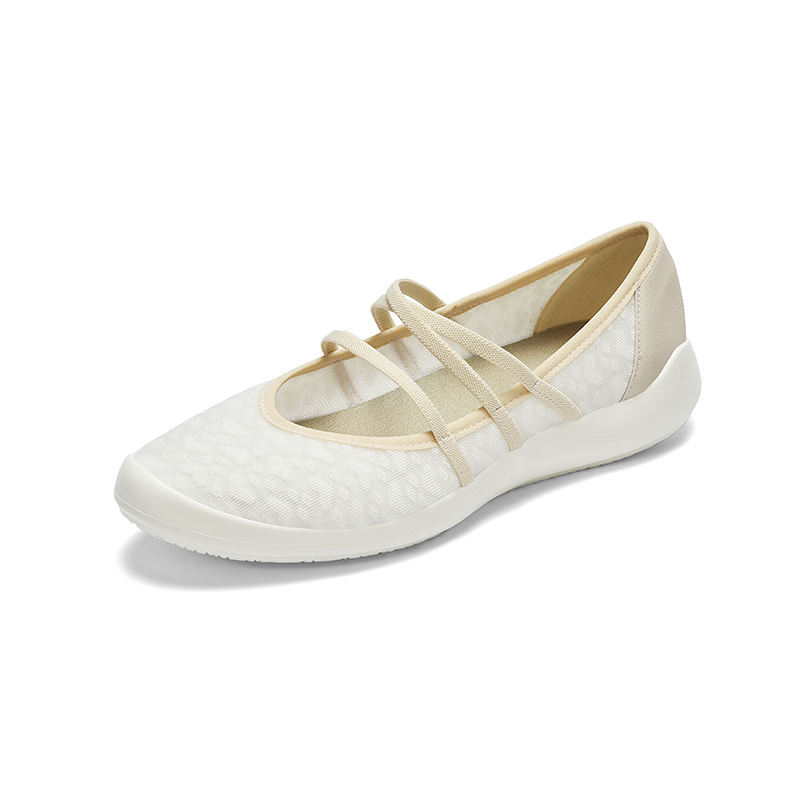 B1013 footwear photo 9