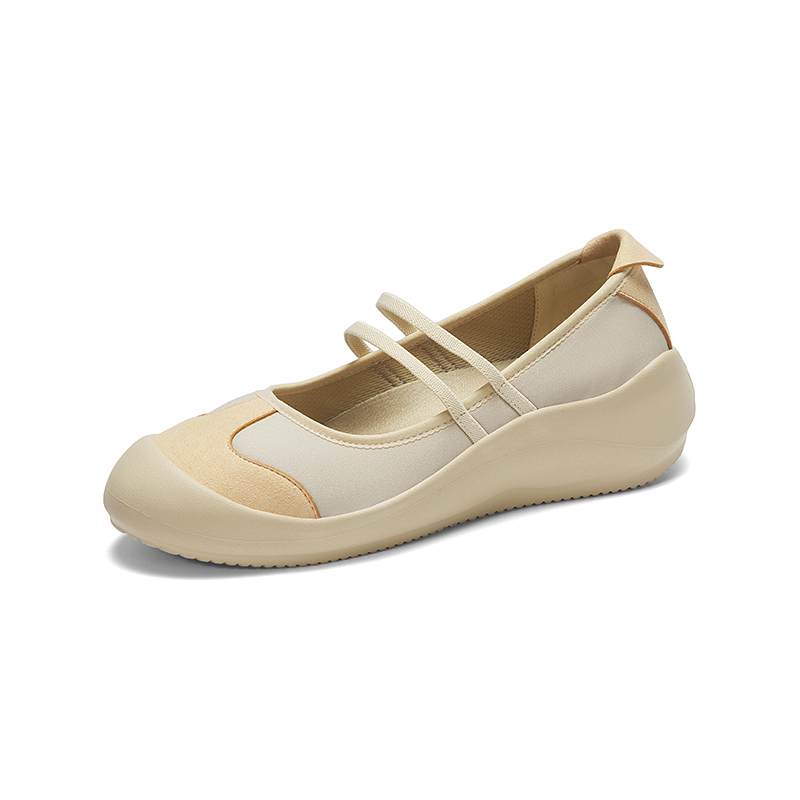 B1015 footwear photo 16