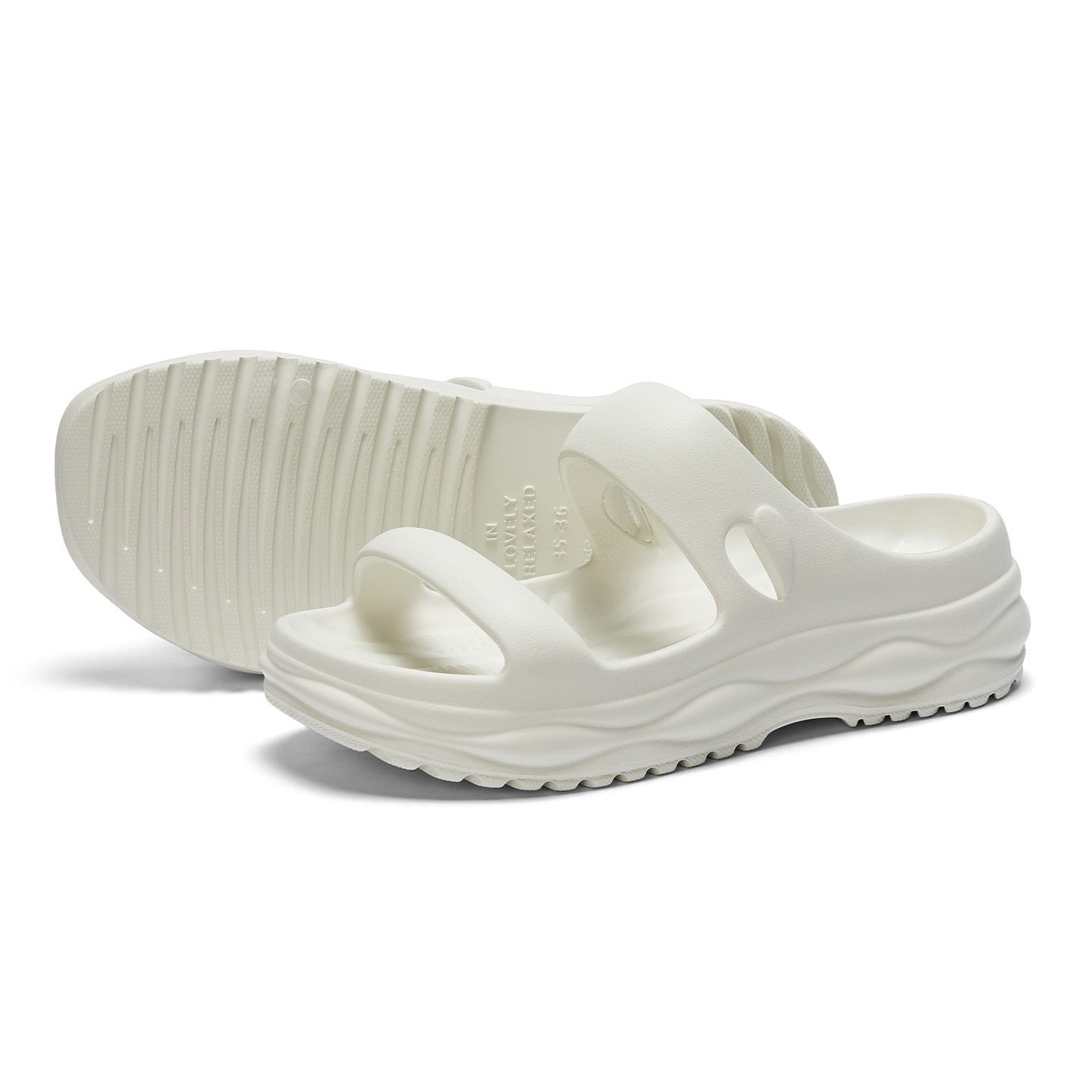 B1016 footwear photo 17