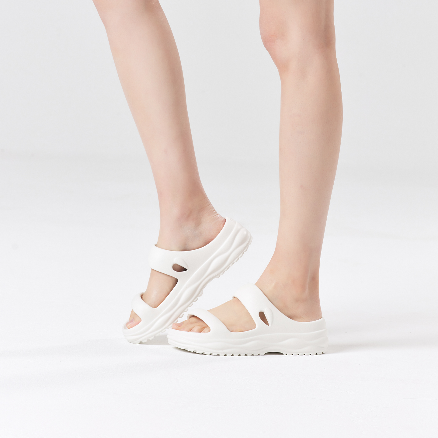 B1016 footwear photo 21