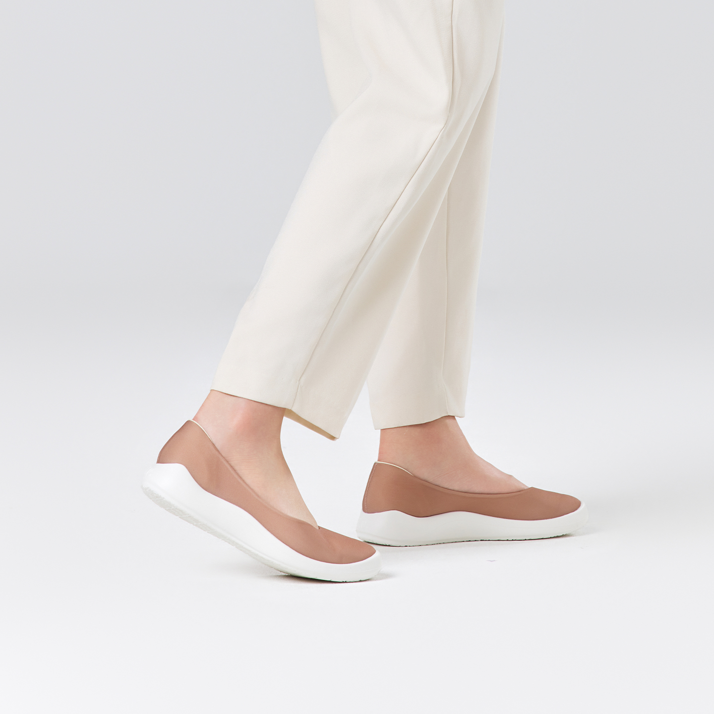 B2004 footwear photo 26
