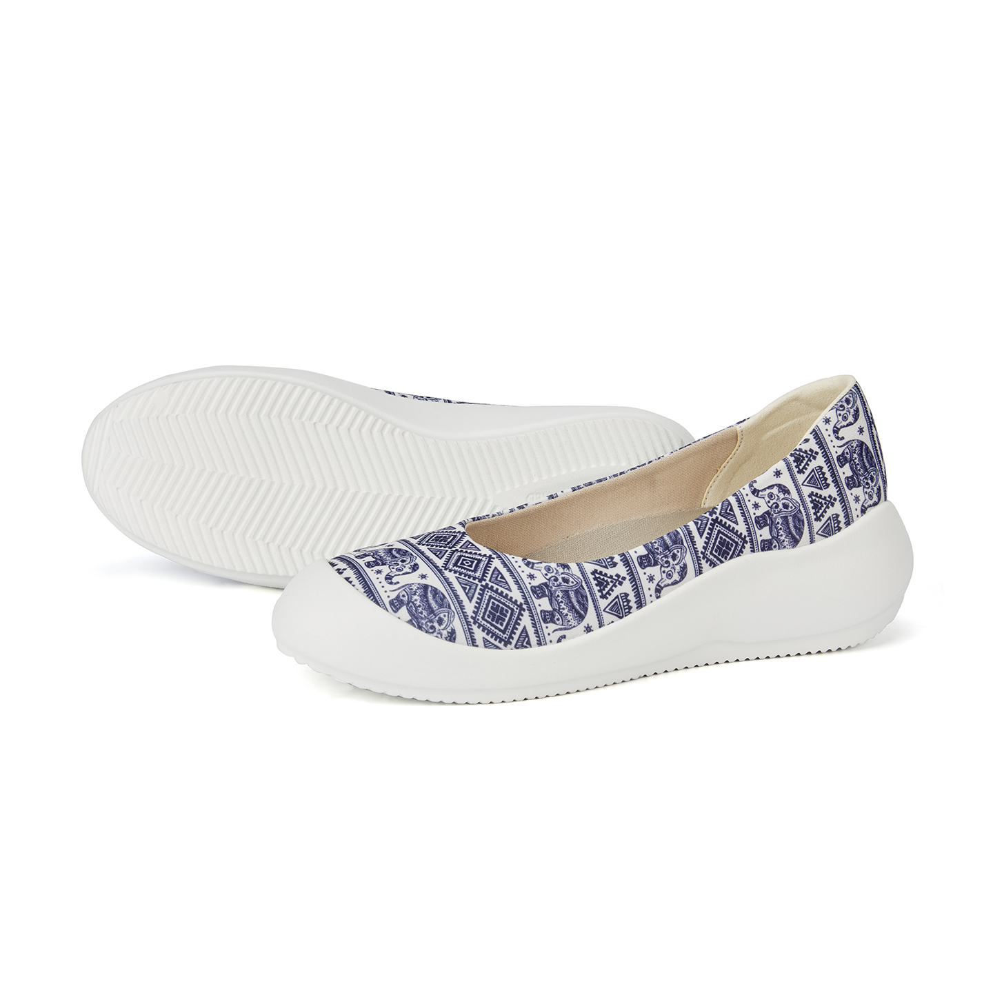 B2006 footwear photo 17
