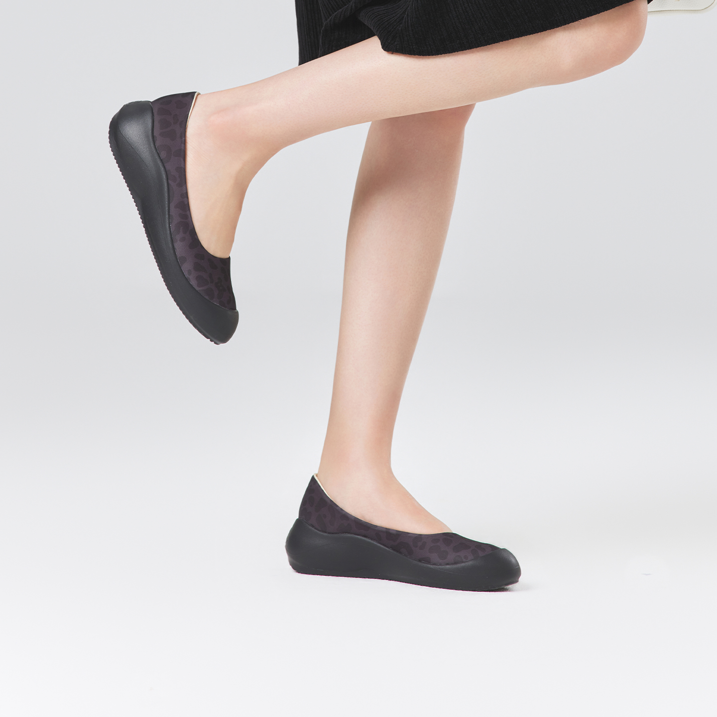 B2006 footwear photo 7