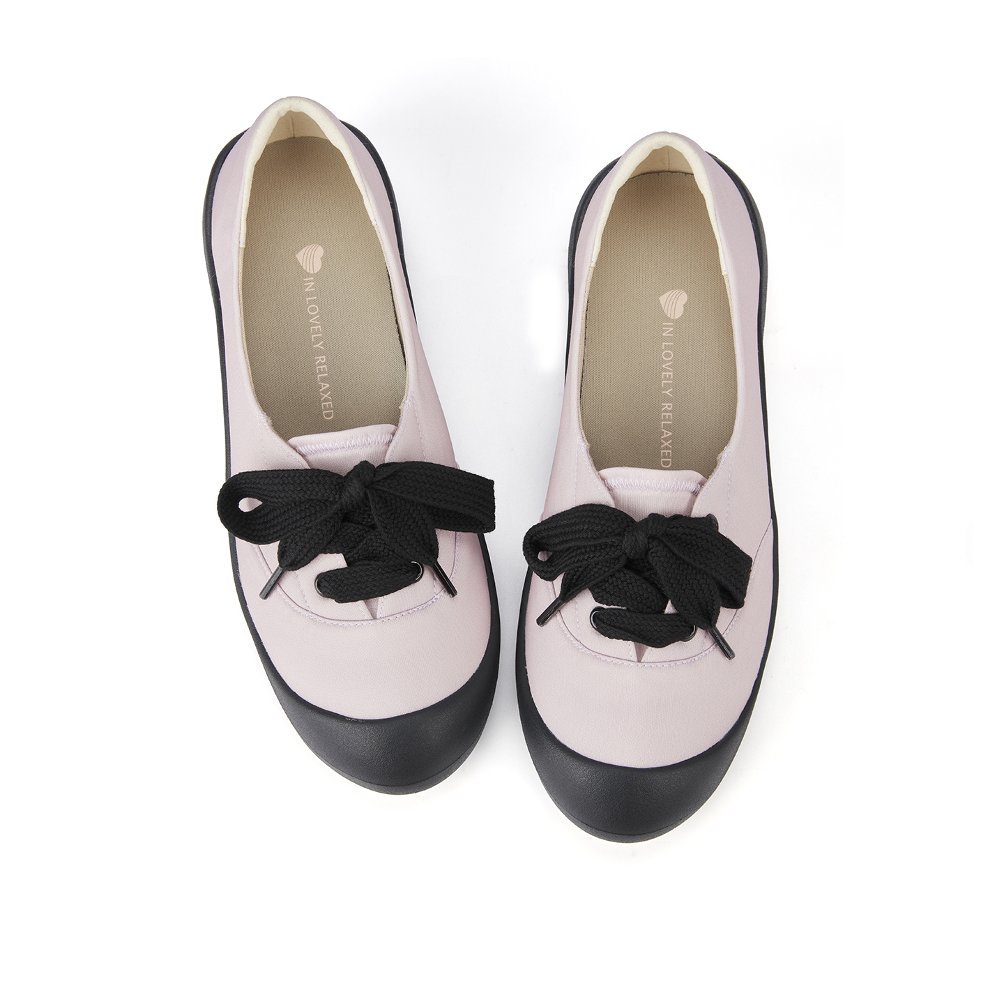B2011 footwear