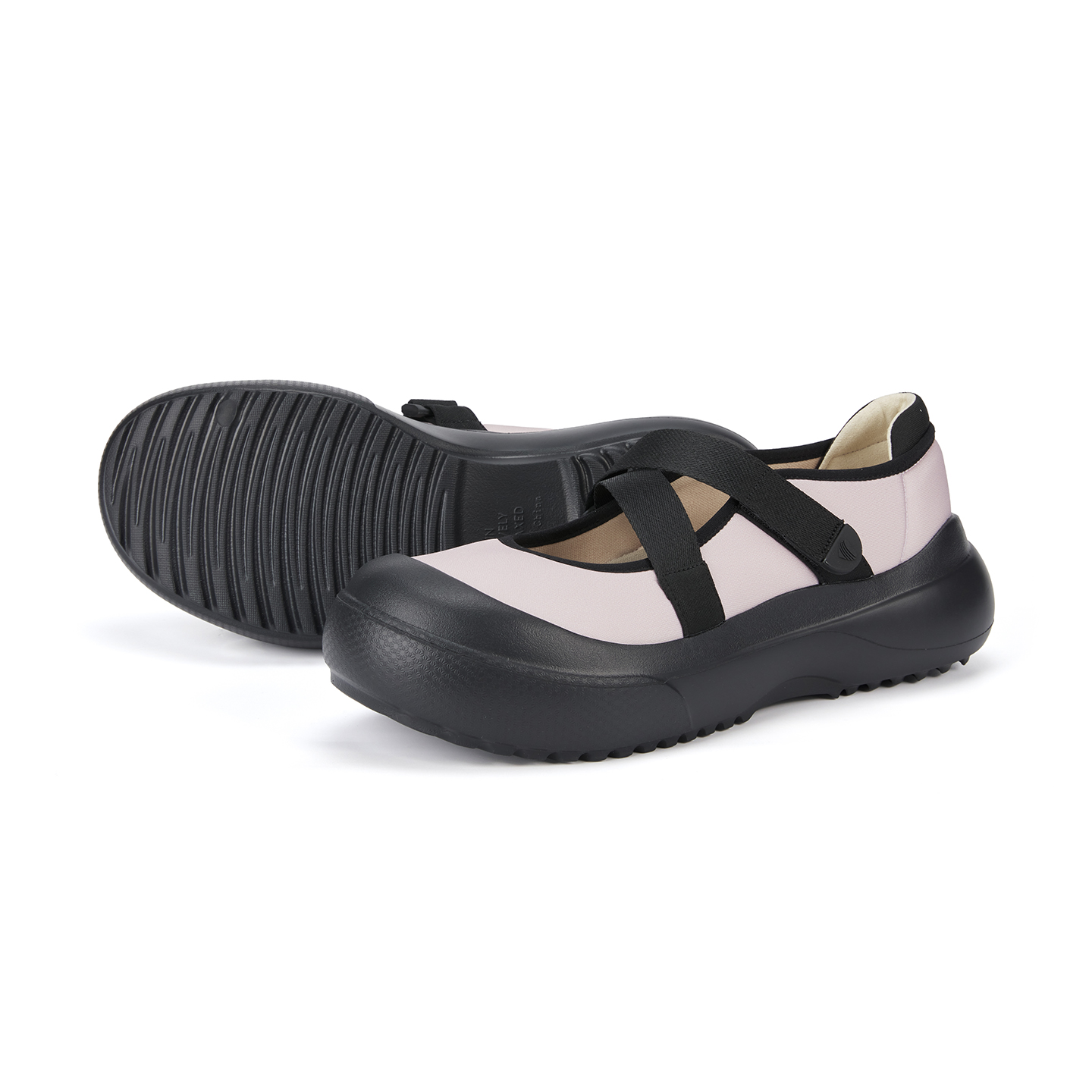 B2013 footwear photo 10