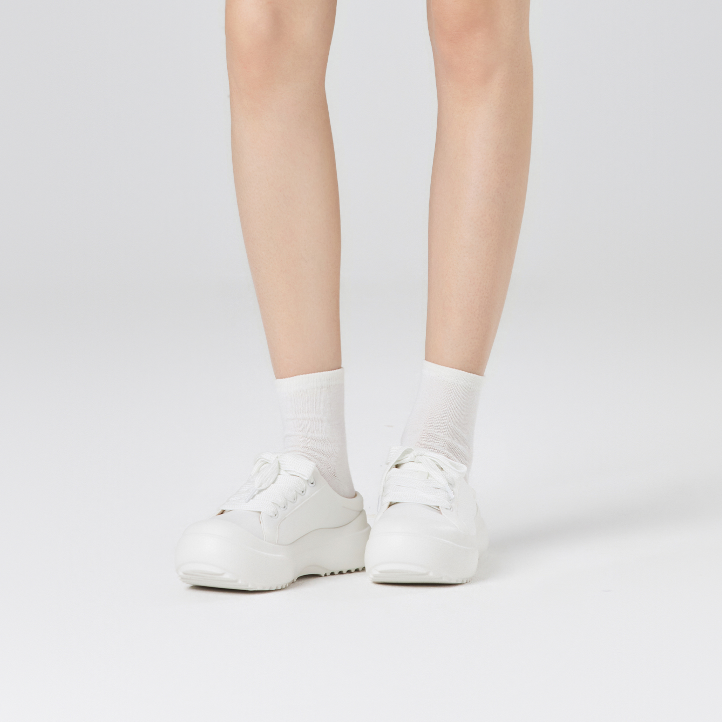 B2014 footwear photo 18