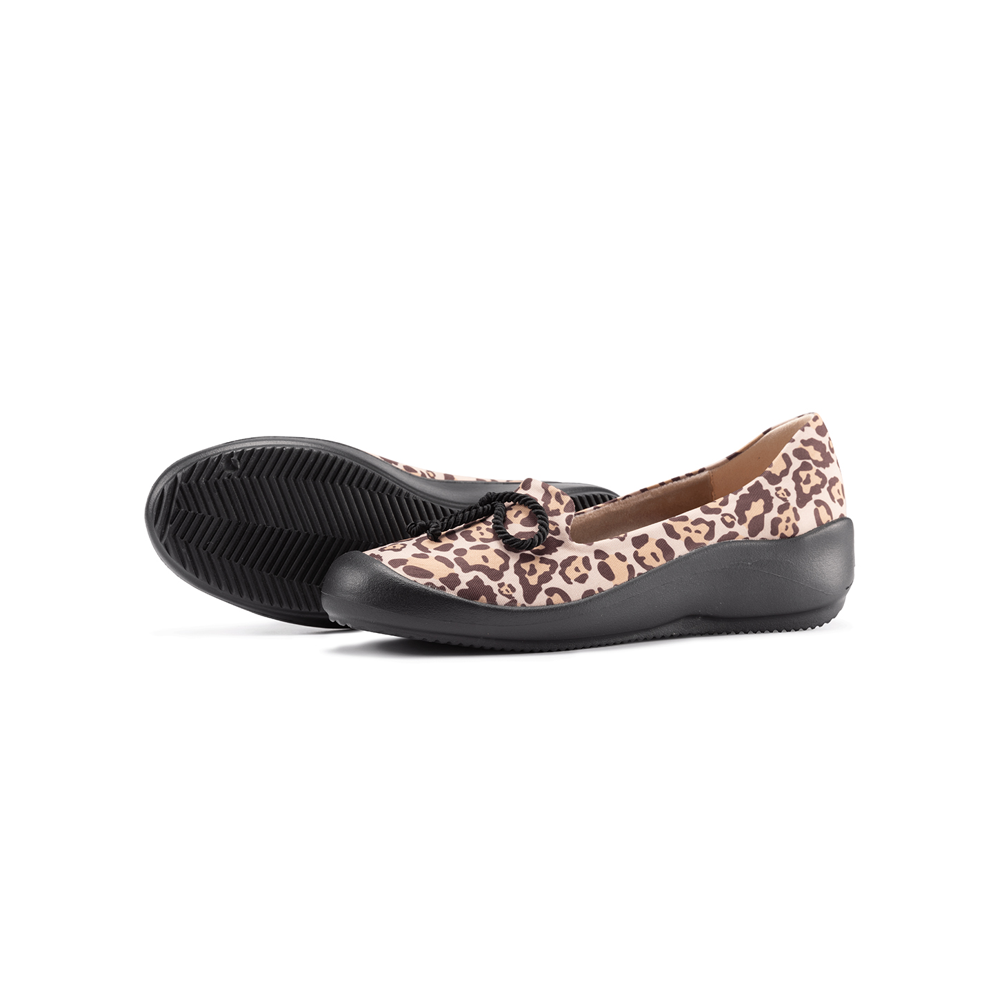 B2020 footwear photo 9